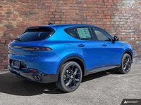 Only 20 Miles! This Dodge Hornet has a strong Intercooled Turbo Gas/Electric I-4 1.3 L/81 engine pow... (image 4)