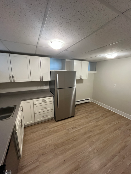 ALL UTILITIES INCLUDED!! Enjoy living in a highly convenient South End Halifax location with quick a...