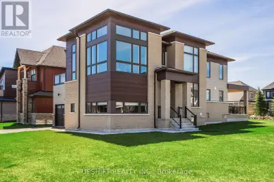 Summer 2025 Rental $8,200/Month. Luxury Living in the Heart of Blue Mountain Village Step into excep...