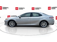 Thornhill Toyota Proudly Presents This Silver 2020 Toyota Camry Hybrid with XLE AWD Package, Featuri... (image 5)