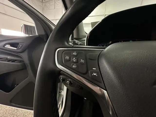 2023 Chevrolet Equinox LT/AWD/36KM/PWR HEATED SEATS/REMOTE START in Cars & Trucks in Belleville - Image 26