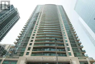 703 - 30 GRAND TRUNK CRESCENT Toronto (Waterfront Communities),