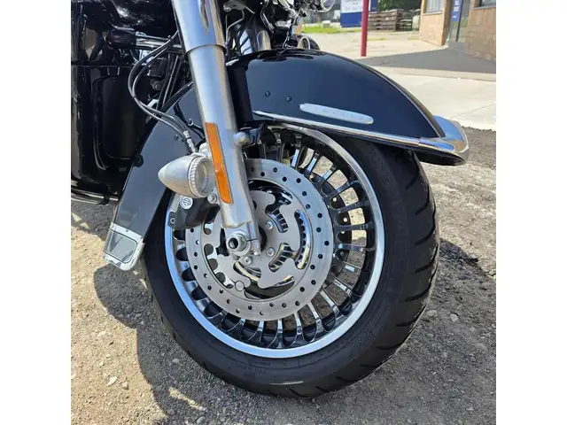 2012 Harley-Davidson FTD Electra Glide Ultra Limited in Street, Cruisers & Choppers in Brantford - Image 19
