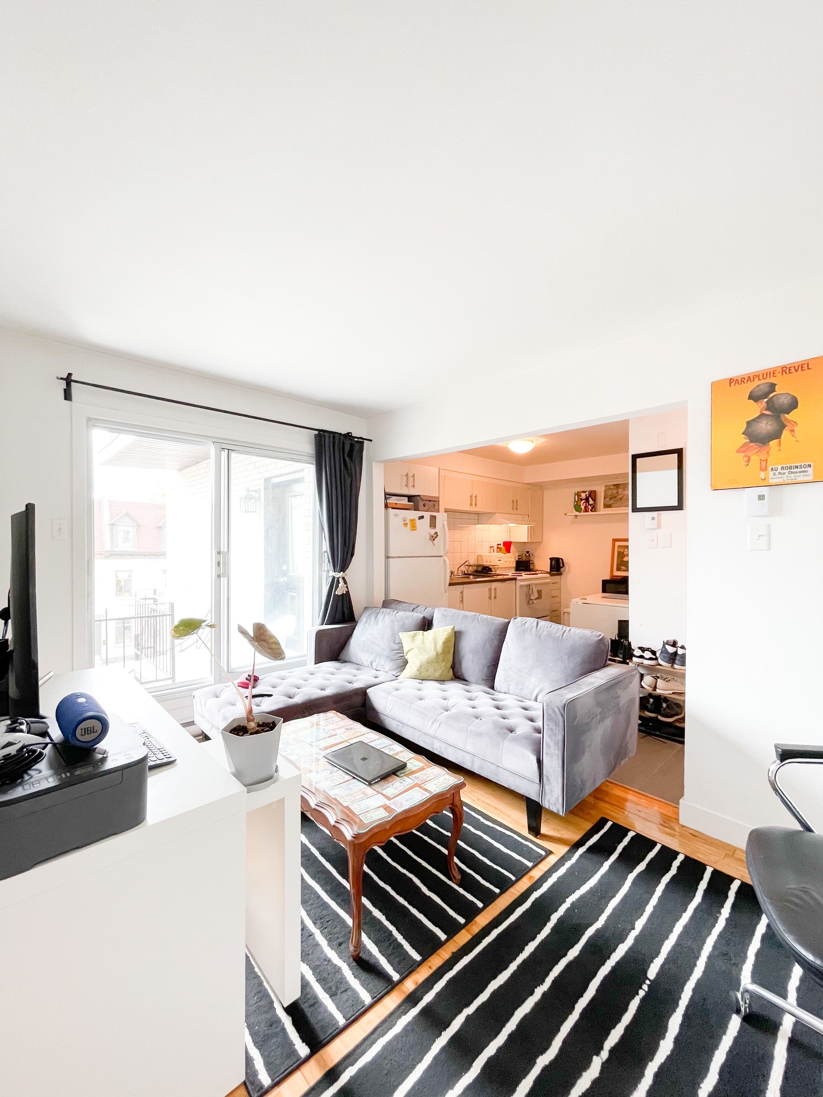 2436 rue Ste-Catherine Est — photo 1