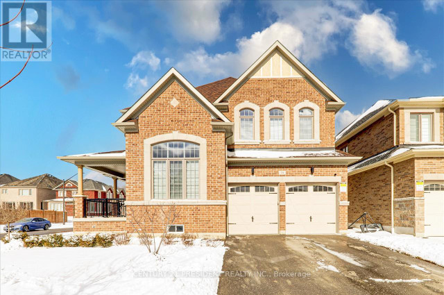 18 BLENHEIM CIRC Whitby, Ontario in Houses for Sale in Oshawa / Durham Region