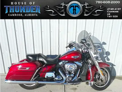 2016 Harley-Davidson Road King With this timeless combination of style and touring function, you don...