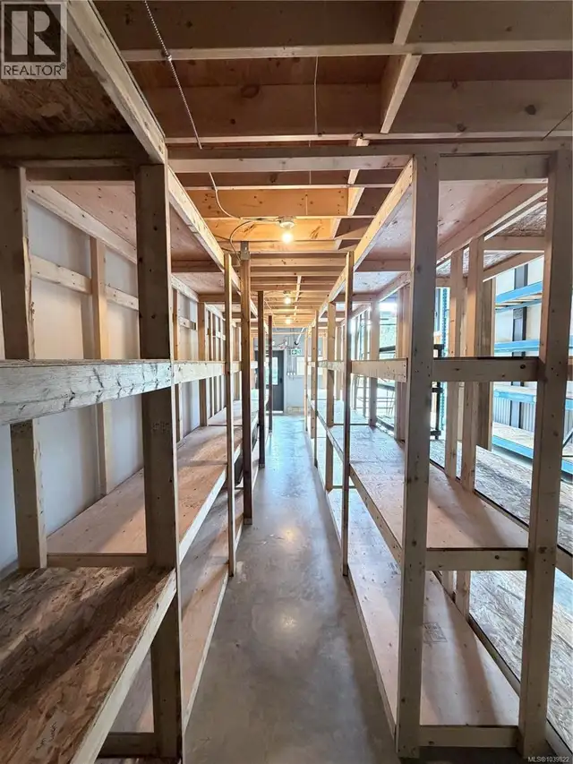 16 1156 Rocky Creek Rd Ladysmith, British Columbia in Commercial & Office Space for Rent in Nanaimo - Image 8