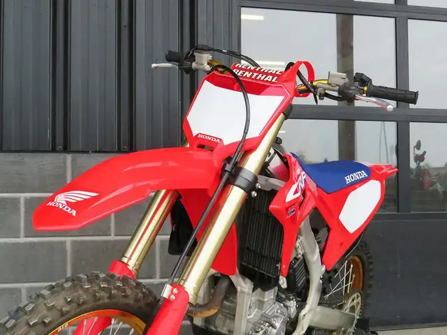 2023 Honda CRF450R Special Edition in Dirt Bikes & Motocross in Cambridge - Image 10
