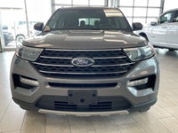 The 2022 Ford Explorer XLT is a versatile and well-equipped midsize SUV designed to handle both dail... (image 5)