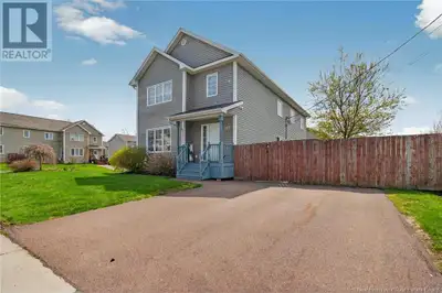Welcome to 467 Evergreen, Moncton A Beautifully Maintained Home in the Sought-After North End. Locat...