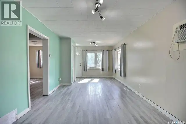424 ARTHUR STREET Regina, Saskatchewan in Houses for Sale in Regina - Image 7