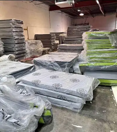 King Mattress : Twin Mattress | Full Mattress / Queen Mattress, View more