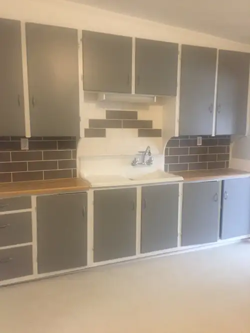 WELCOME TO UPPER 20 TALBOT STREET. A SPACIOUS 1-BEDROOM, 1 BATH APARTMENT UNIT. THIS LOCATION OFFERS...