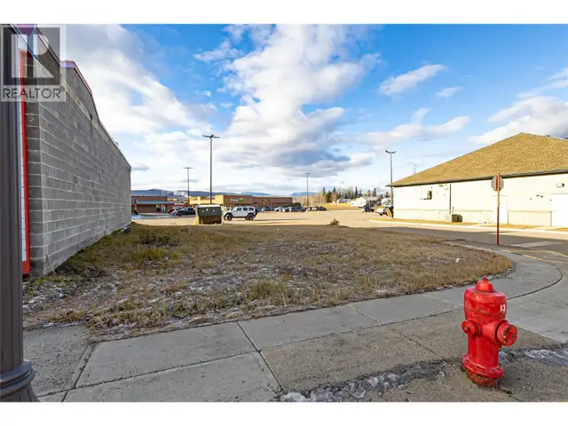 310 Iles Way Tumbler Ridge, British Columbia in Land for Sale in Dawson Creek - Image 9