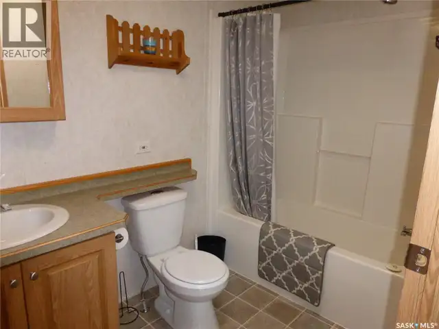 8 Sunshine PLACE Kivimaa-Moonlight Bay, Saskatchewan in Houses for Sale in Prince Albert - Image 25