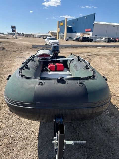 2018 Stryker Hunter Jet 420 BOAT/TRAILER ONLY  in Powerboats & Motorboats in Saskatoon - Image 2