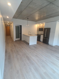 HIGHLY SOUGHT AFTER ONE BEDROOM UNIT AT THE CRANE AUG 1ST