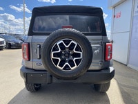 ONE OWNER, Heated Front Seats, Remote Starter, Apple Carplay/Android Auto, Auto High Beam, MID Packa... (image 3)