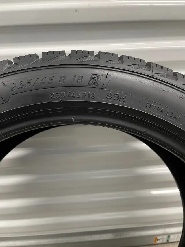 Pair2️⃣:  235/45R18 98H  XL MICHELIN X-Ice Snow. in Tires & Rims in Mississauga / Peel Region - Image 6