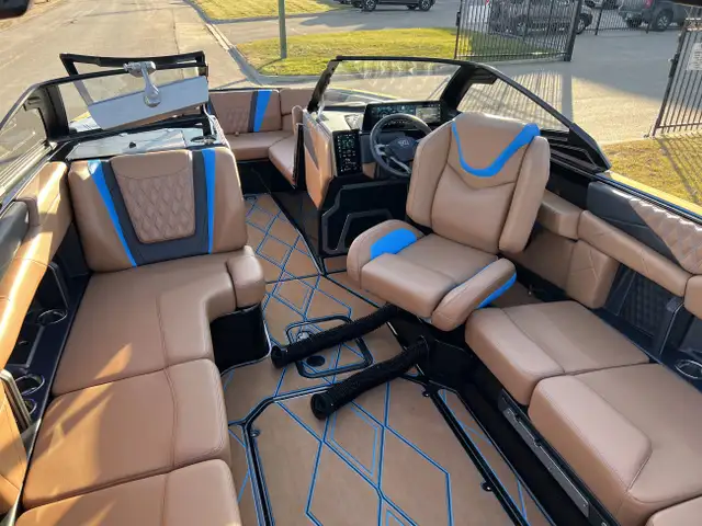 2025 Malibu M230 in Powerboats & Motorboats in Saskatoon - Image 26