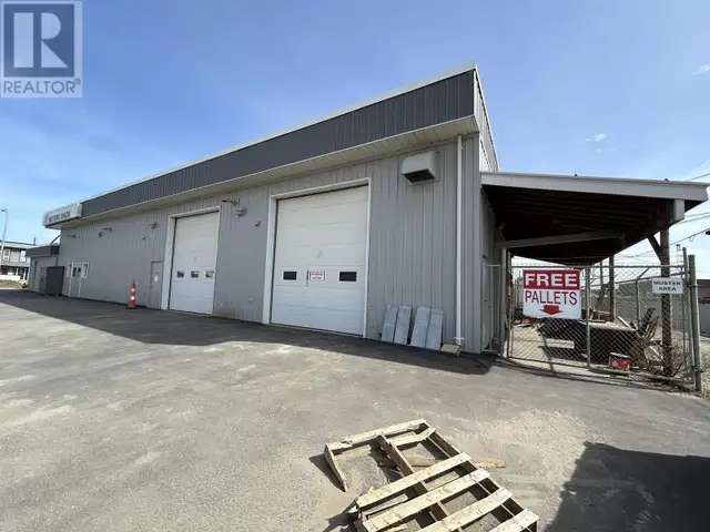 10123 95 AVENUE Fort St. John, British Columbia in Commercial & Office Space for Rent in Fort St. John - Image 4
