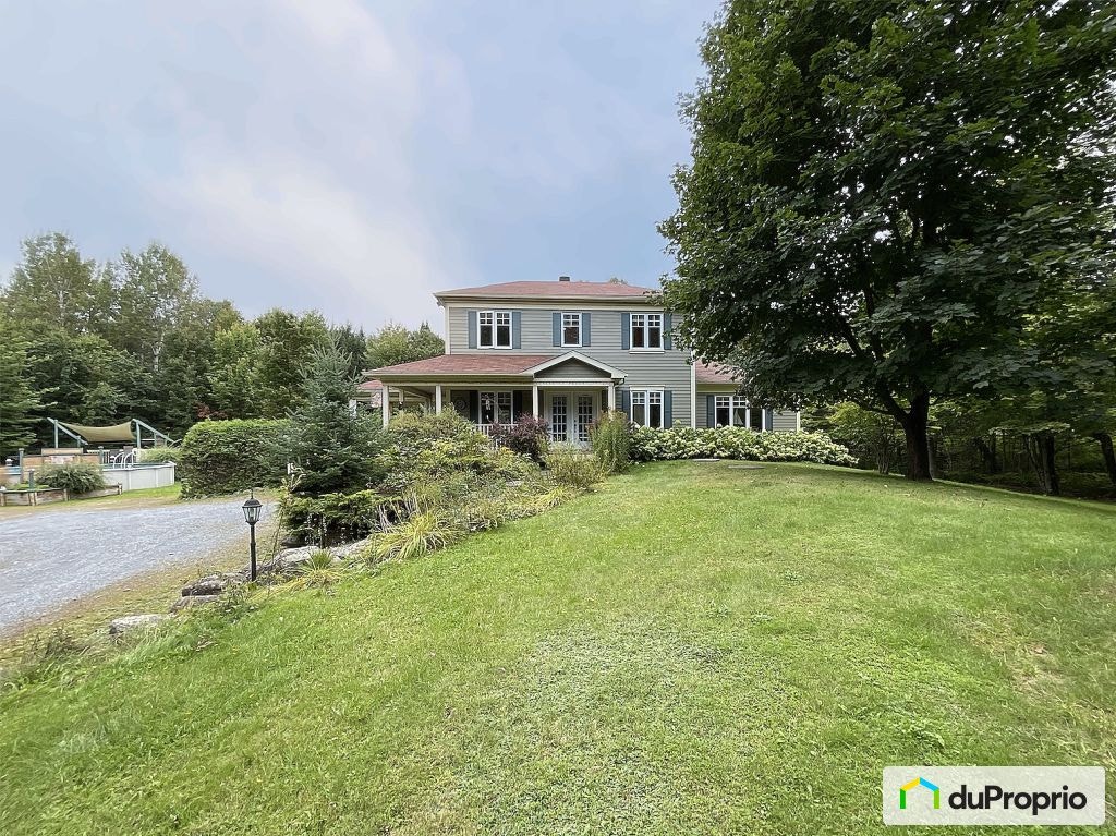 $679,000 - 2 Storey for sale in Sherbrooke (Brompton) — photo 2