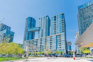 SPECTACULAR 1-BDRM CORNER-UNIT CONDO FOR RENT IN TORONTO in Long Term Rentals in City of Toronto - Image 2