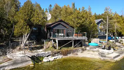 STUNNING TOBERMORY WATERFRONT PROPERTY! This is the one you have been waiting for. This renovated, t...