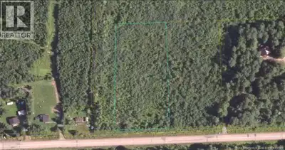 Excellent building lot available, just 10 minutes from the Salisbury Big Stop! With just over 2 acre...