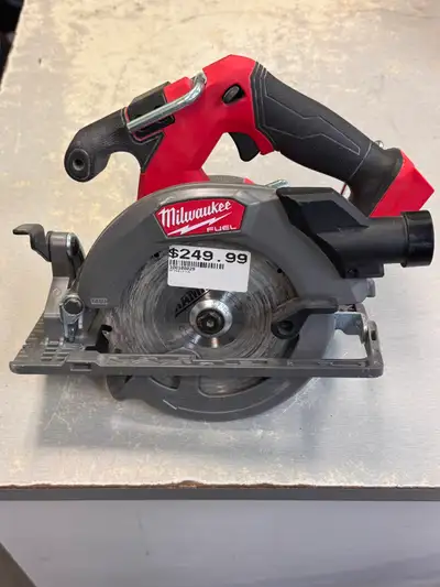 Milwaukee Tool M18 FUEL 6-1/2" Circular Saw, View more