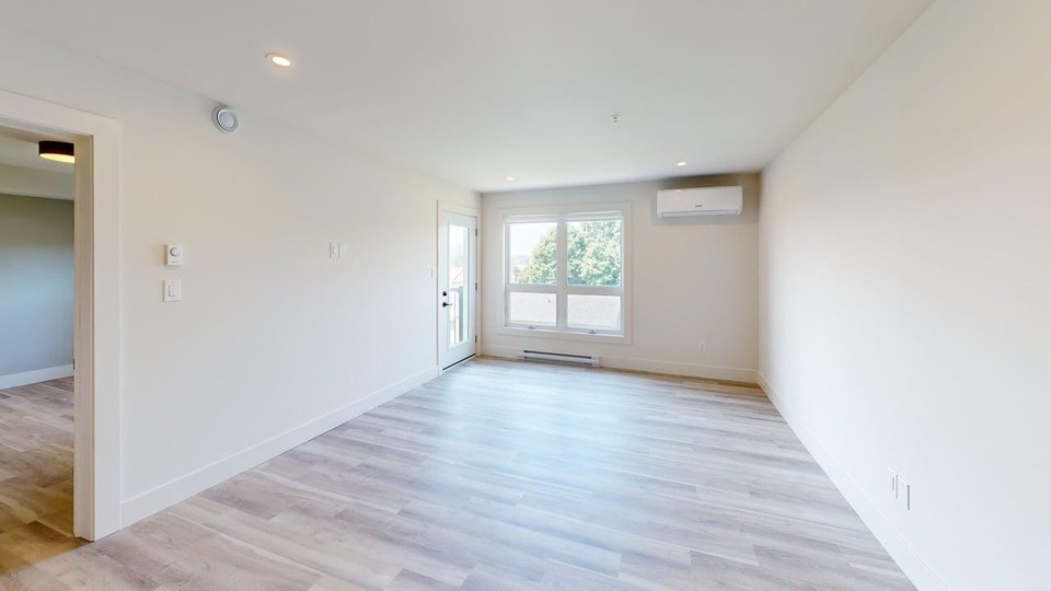 Place McQueen - First Month Rent Free + Free Wifi!  Shediac 4