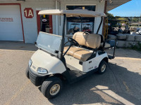 2017 EZGO RXV White 48V 4 passenger golf cart