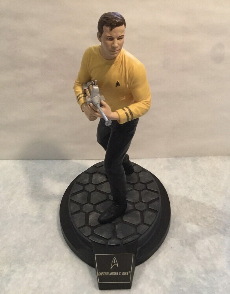 Star Trek JAMES T. KIRK 12" Cold Cast Resin Statue W/COA. 200 Arts