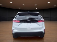 Price includes $1,000 finance credit. Price does not include fees or taxes. The 2024 Ford Edge SE AW... (image 5)