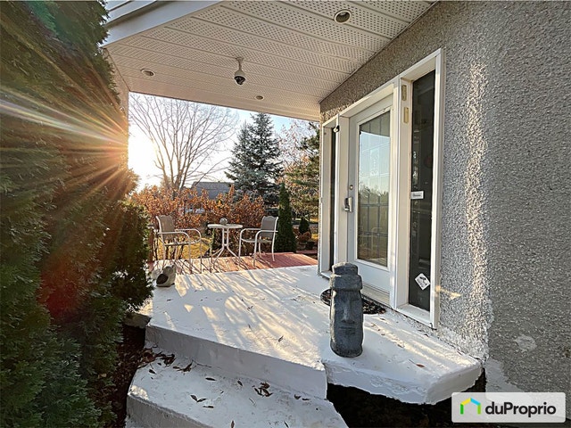 $1,350,000 - Villa for sale in St-Joseph-Du-Lac — photo 3
