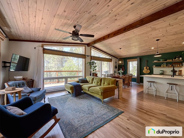 $470,000 - Bungalow for sale in Dixville — photo 2