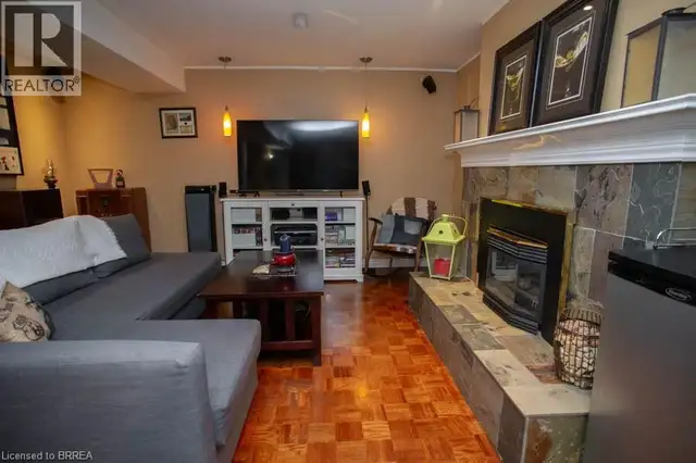 102 CENTURY HILL Drive Kitchener, Ontario in Houses for Sale in Kitchener / Waterloo - Image 20