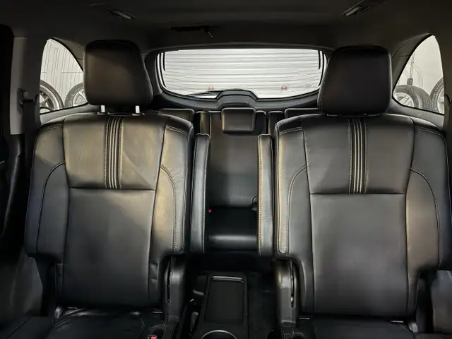 2017 Toyota Highlander XSE, AWD, Captain Seats, No Accident in Cars & Trucks in Edmonton - Image 12