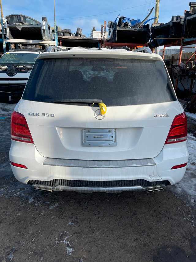 2013 Mercedes-Benz GLK350 for PARTS ONLY in Auto Body Parts in Calgary - Image 3