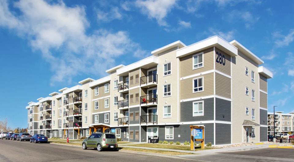 Pet-Friendly One Bedroom One Bath with In-suite Laundry for Rent 3