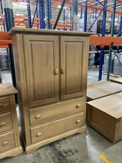 Showroom Clearance Sale....EVERYTHING MUST GO!!!, View more