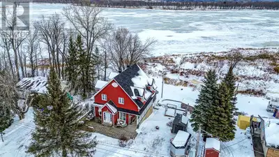 Welcome to your dream waterfront escape! This stunning 3+1 bedroom, 2 bath detached home offers brea...