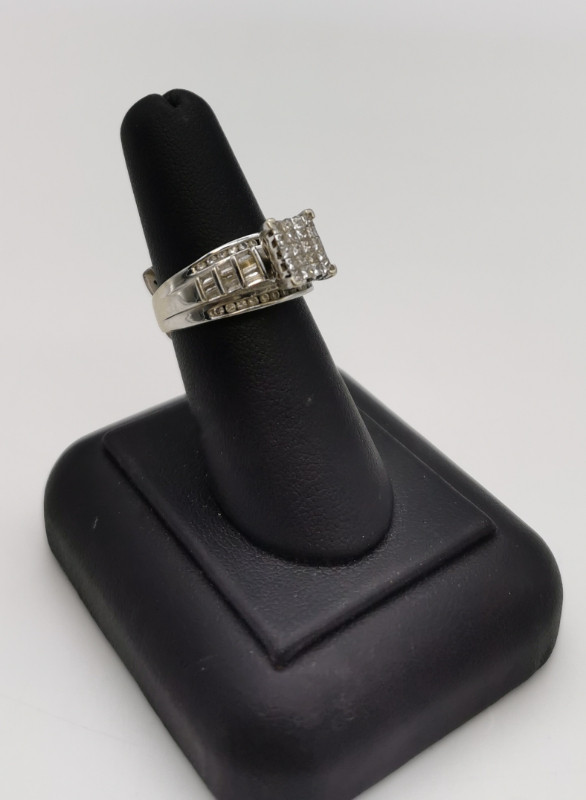 14KT white gold lady's custom diamond ring w appraisal $ 1,575 in Jewellery & Watches in Mississauga / Peel Region - Image 2
