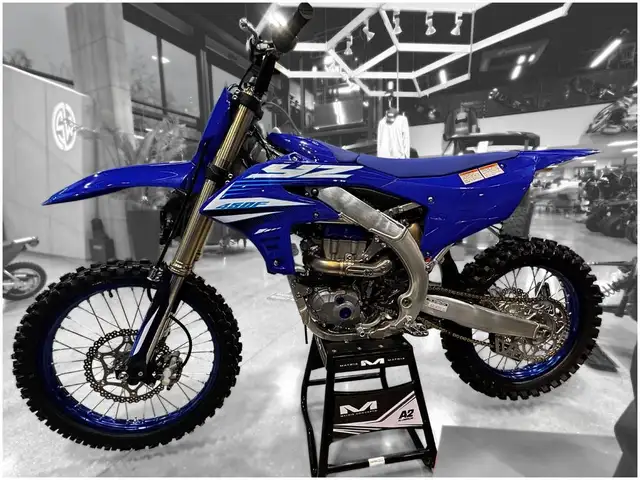 2025 Yamaha YZ450F $1,200 REBATE INCLUDED in Dirt Bikes & Motocross in Grand Bend - Image 3