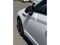 This ONE OWNER ACCIDENT FREE LOW KM Hyundai Sonata TREND comes fully loaded with a responsive and fu... (image 7)