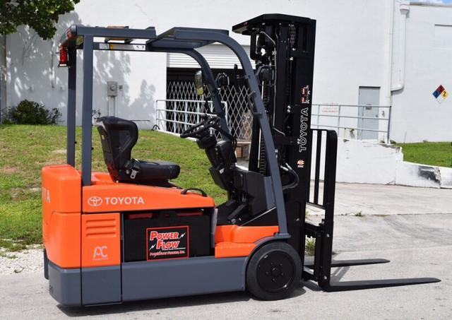 FORKLIFTS ELECTRIC 100 to choose from (Toyota,Raymond,Crown,Etc. in Heavy Equipment in Burnaby/New Westminster - Image 2