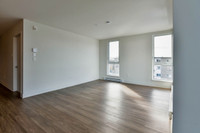 Renovated Akelius two bedroom apartment for rent. Located near sauve in the Ahuntsic neighborhood, M... (image 4)