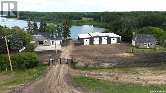 Sibbald Lake Parkdale Rm No. 498, Saskatchewan in Houses for Sale in Prince Albert - Image 2