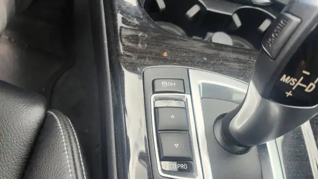 2014 BMW X6 AWD 4dr xDrive50i in Cars & Trucks in Oakville / Halton Region - Image 25