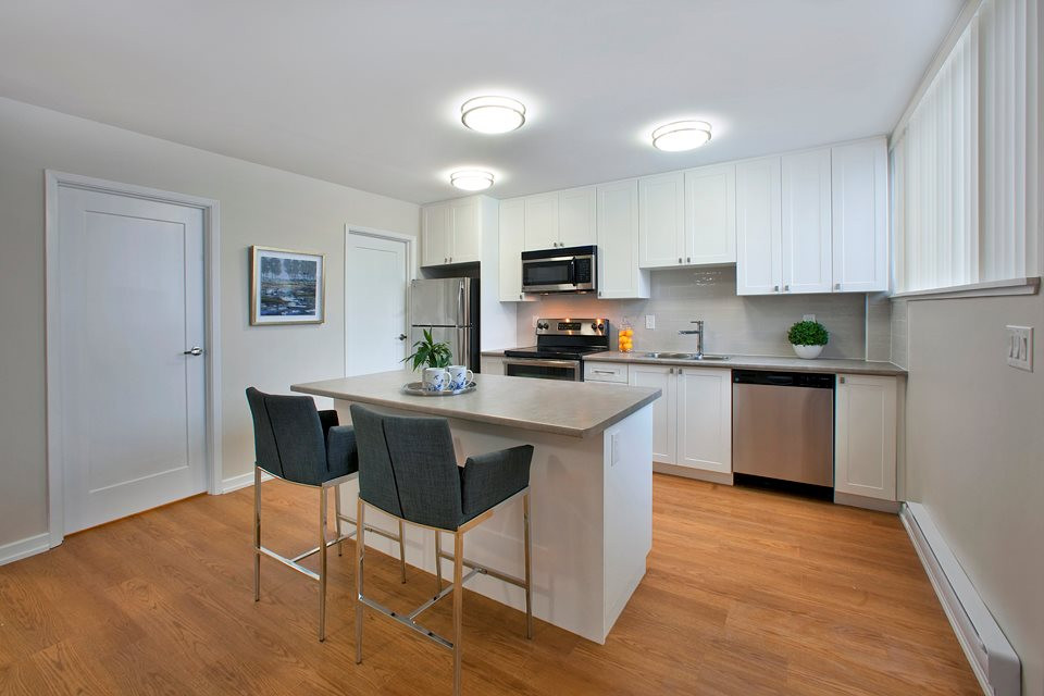 3 BEDROOM + 1.5 BATHROOM FOR RENT IN OSHAWA! in Long Term Rentals in Oshawa / Durham Region